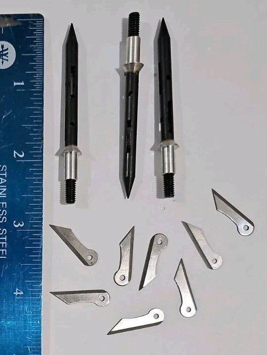 SWAT 125gr Broadhead Replacement Parts Lot - 3 Ferrules & 8 Blades Unused READ