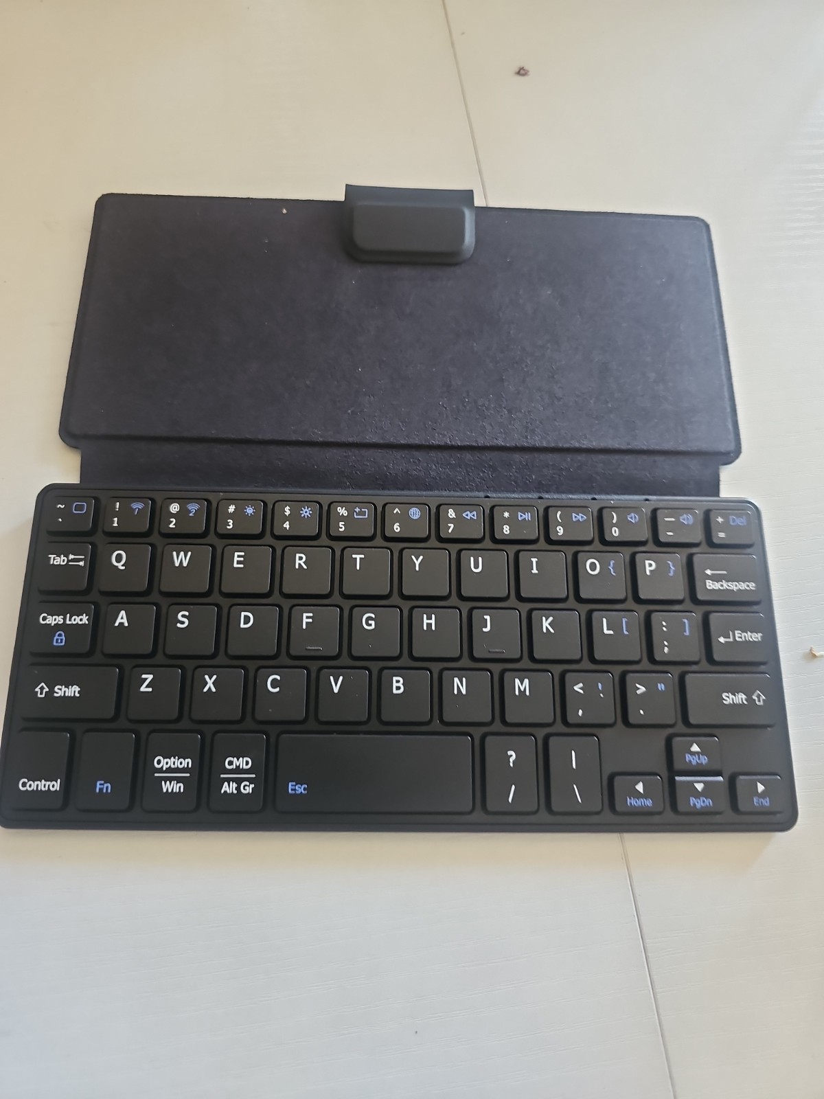 Universal Wireless Keyboards Ultra Light Portable Mini Keyboard with Adjustab...
