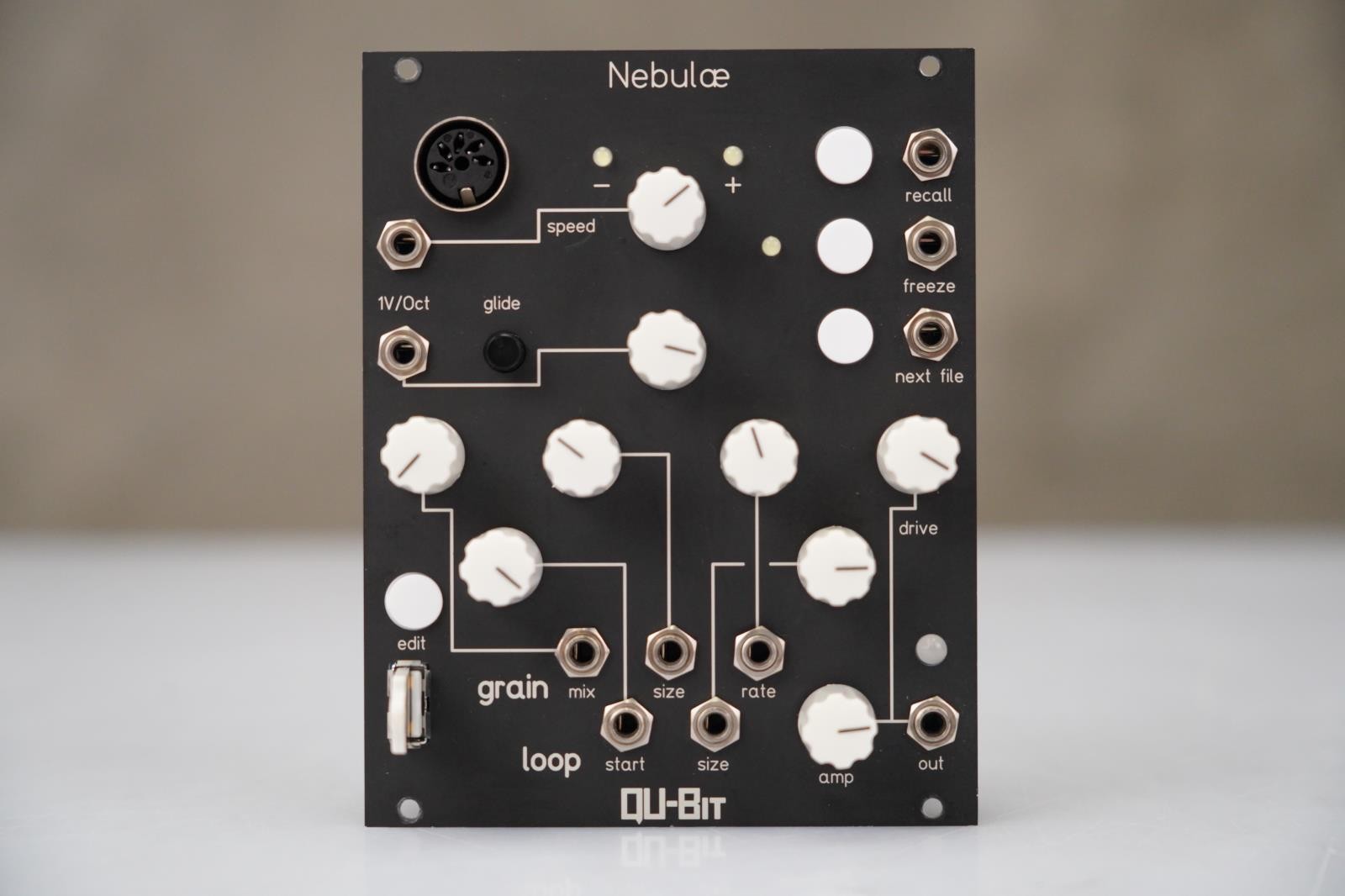 Qu-Bit Nebulae v1 Eurorack Module w/ Tiptop Stackcables #58638