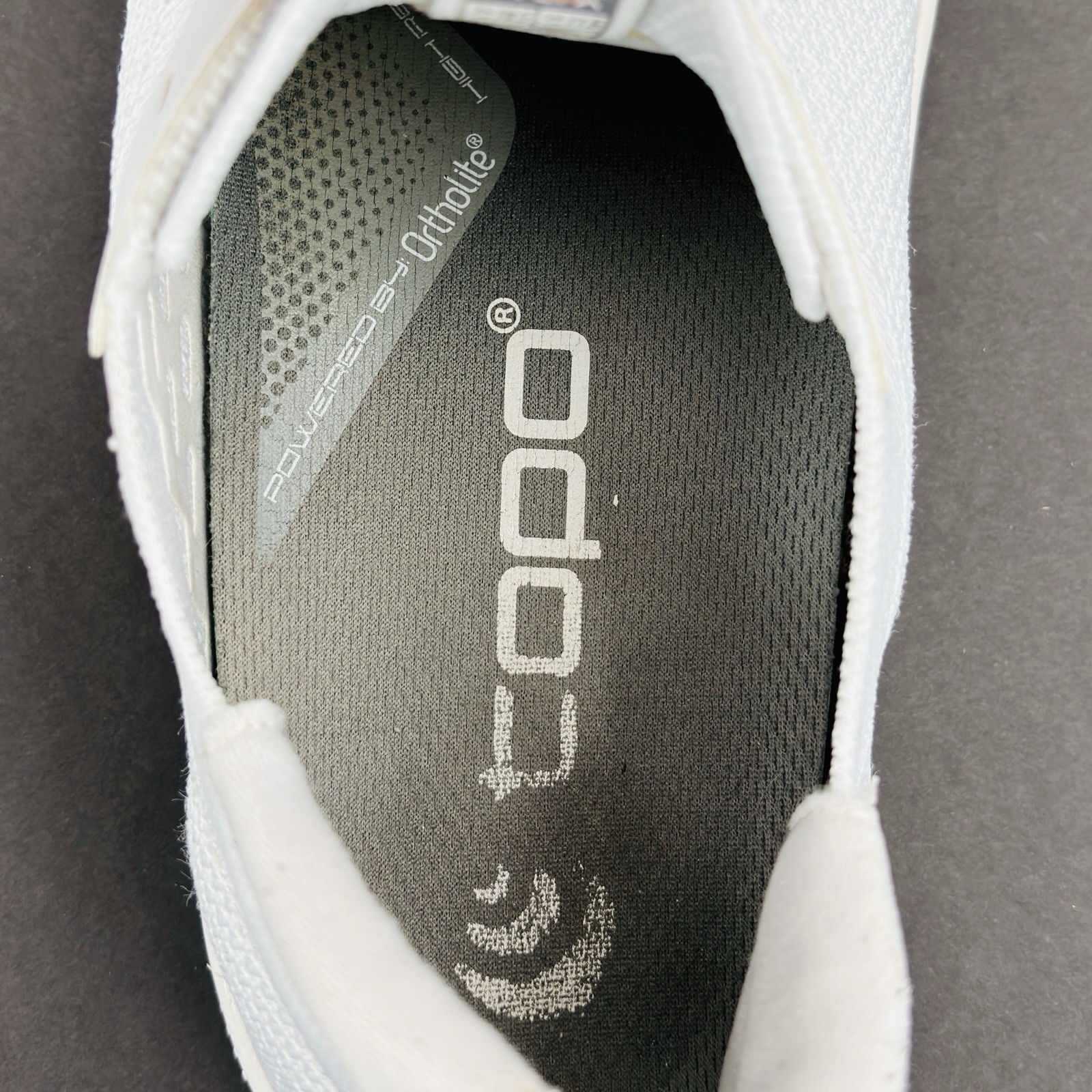Mens 10.5 Flux Adapt Trainer White Knit Casual Athletic Gym Lifting Shoe Sneaker