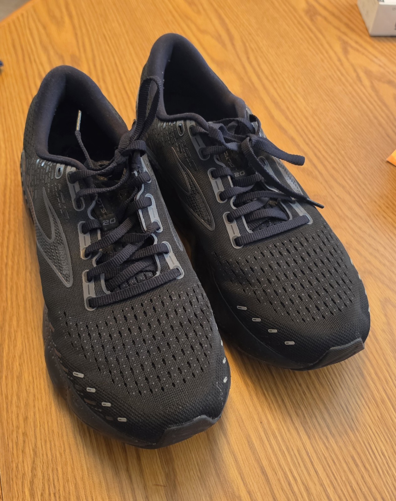 Brooks Glycerin GTS 20 Running Shoes Black Mesh Cushioned Men's 11  1103831D020