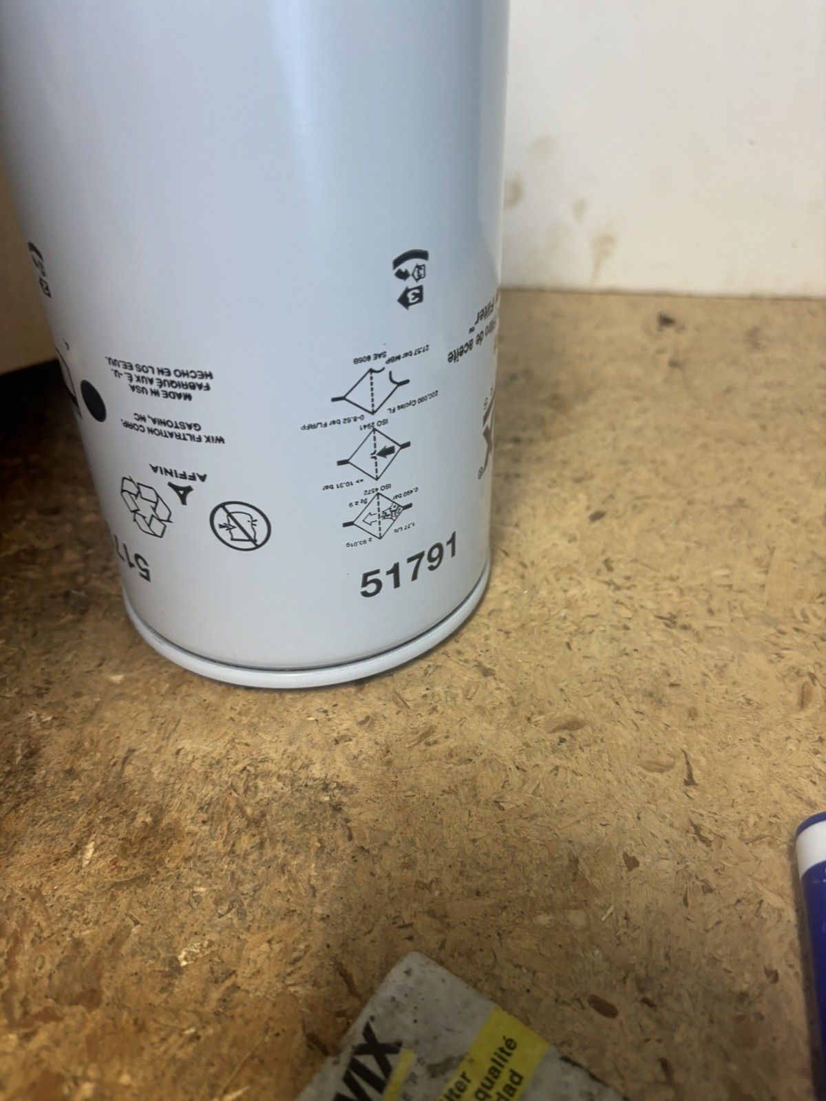 Wix 51791 Engine Oil Filter Replace 1R0739, LF667, B76