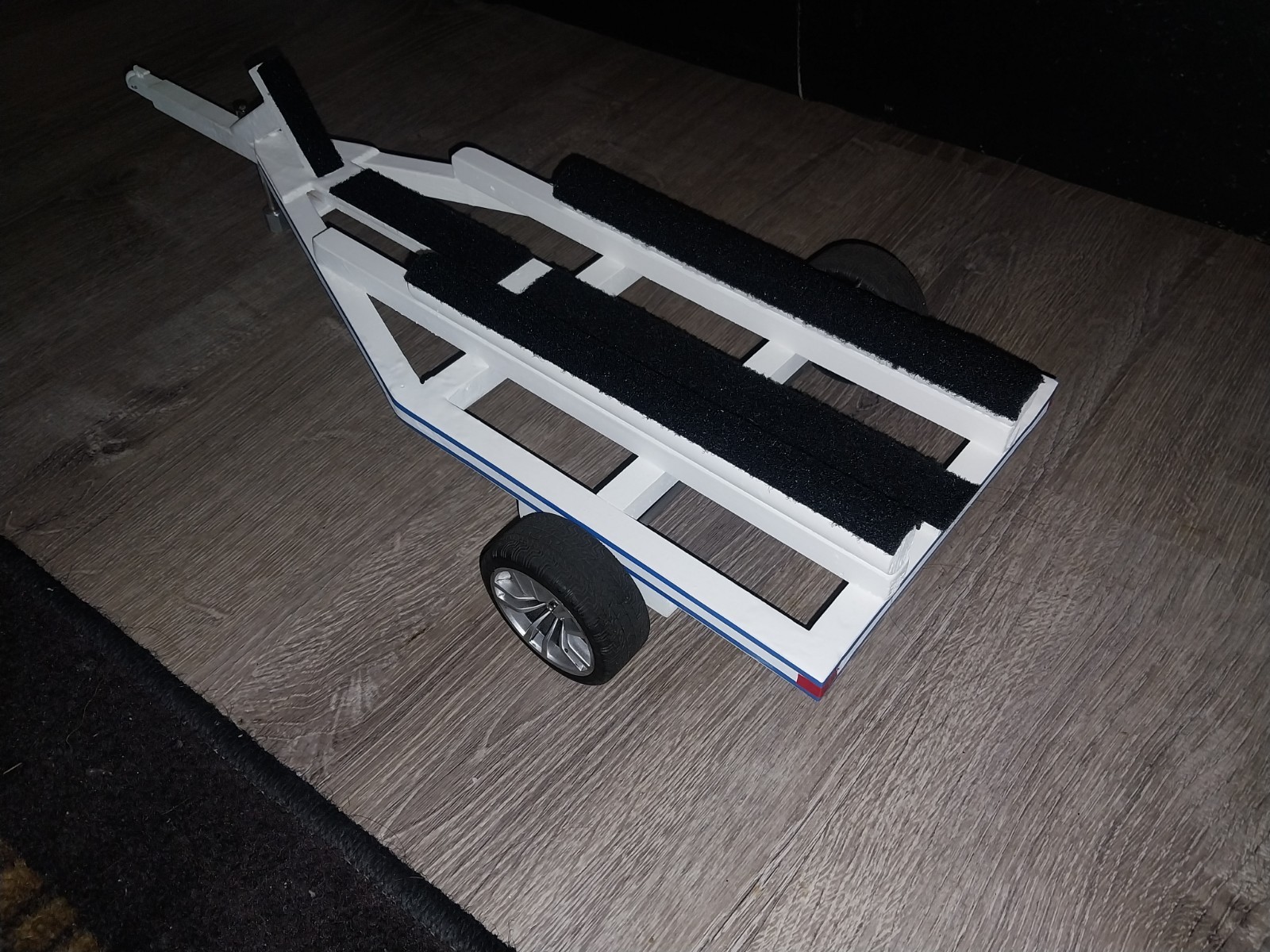 White Enamel Radio Control Boat Trailer Static Display Functional Trailer