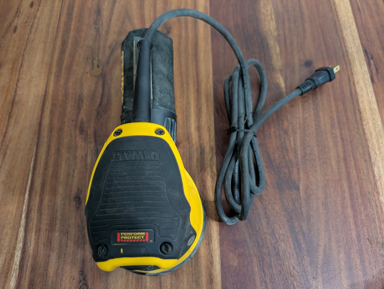DEWALT DWE6421 5" Random Orbit Palm Sander 3 Amp Corded Hook & Loop Tested
