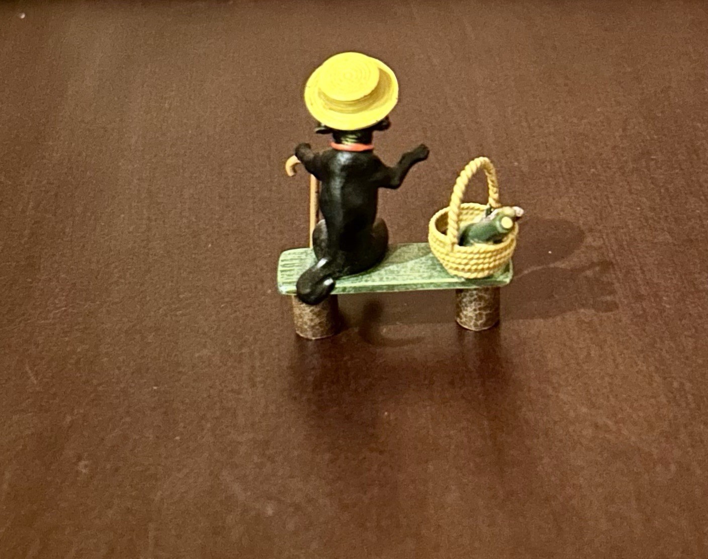 Antique Austrian Vienna Cold Painted Min. Figurine Bronze, Dog Sitting On Bench