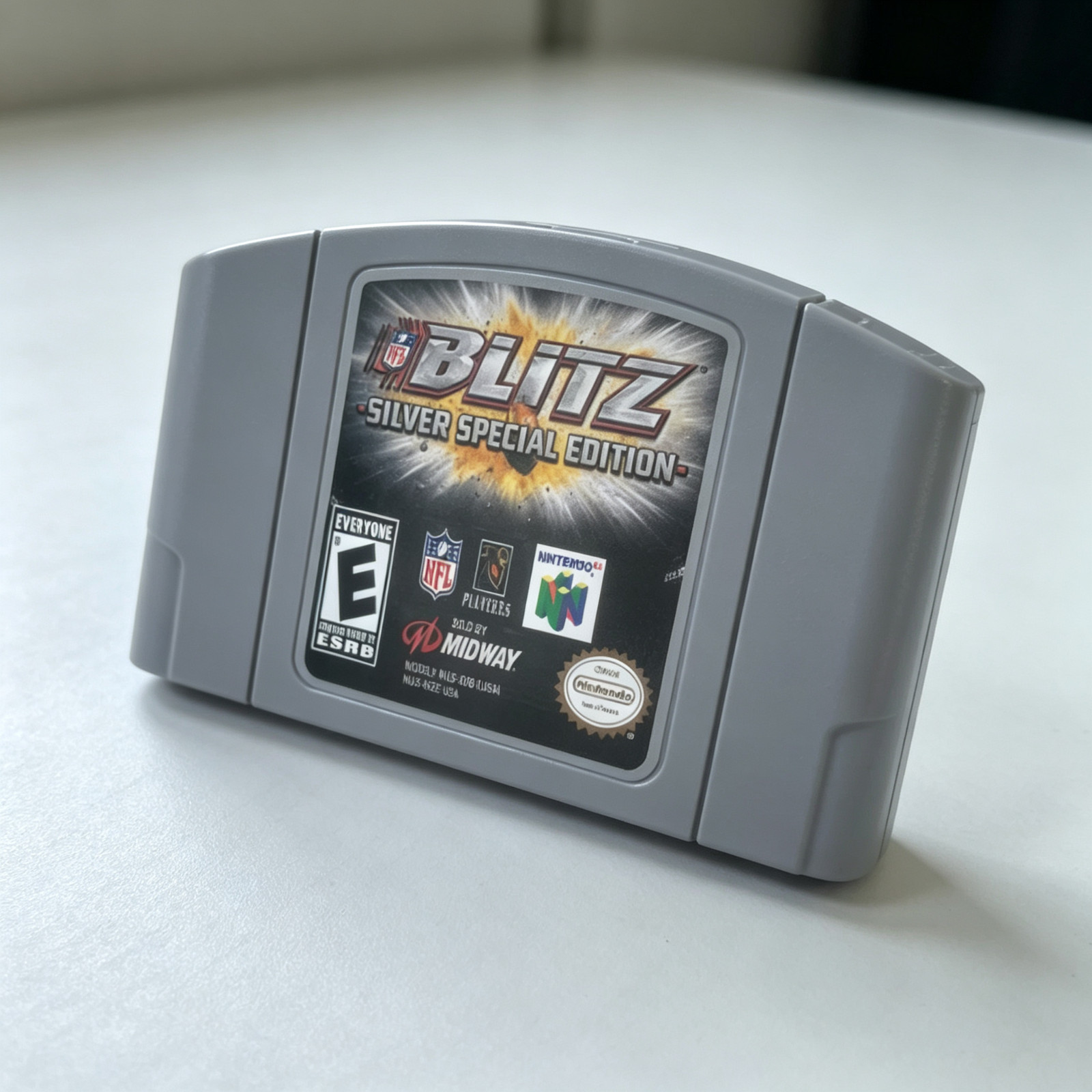 N64 NFL Blitz Silver Special Edition For Nintendo 64 US Version Fast Shipping