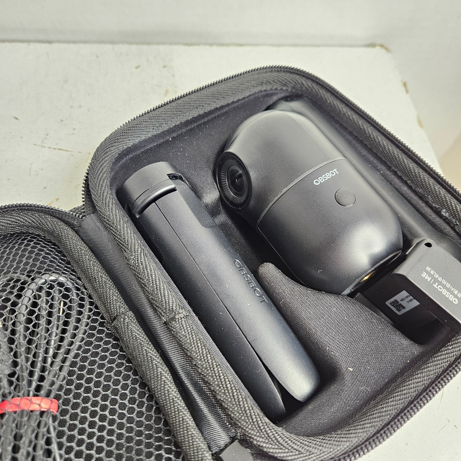 OBSBOT Me Powered Phone Mount bundle in case