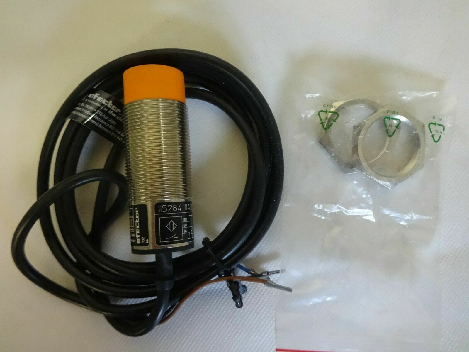 IFM II5284 Proximity Switch 10...36 DC New