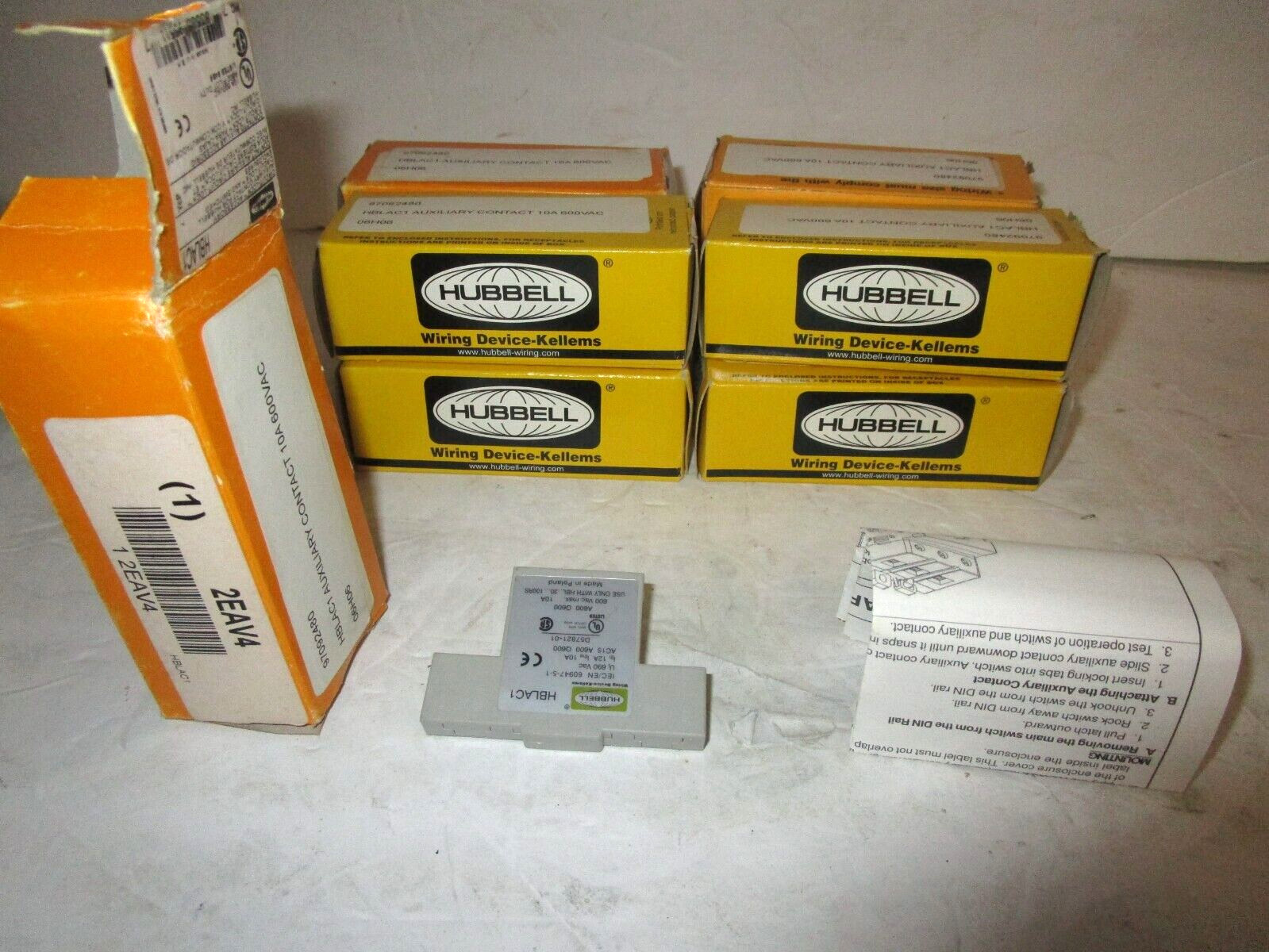 (1) HUBBELL HBLAC1 CIRCUIT LOCK AUXILIARY CONTACT (New in Box)