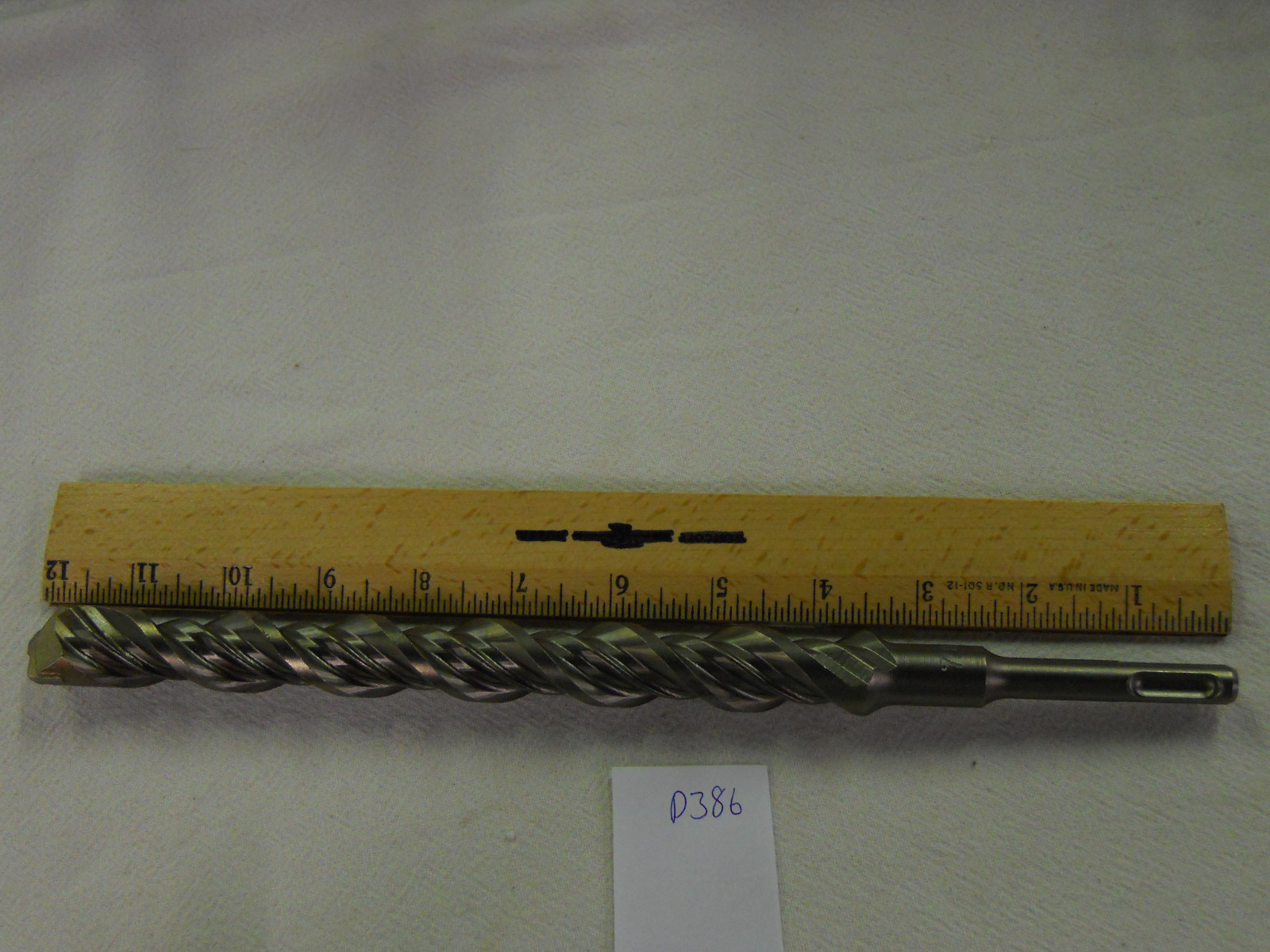1 NEW BOSCH ANSI SDS PLUS CARBIDE TIPPED 7/8" X 12" DRILL BIT. S4L GERMAN {D386}