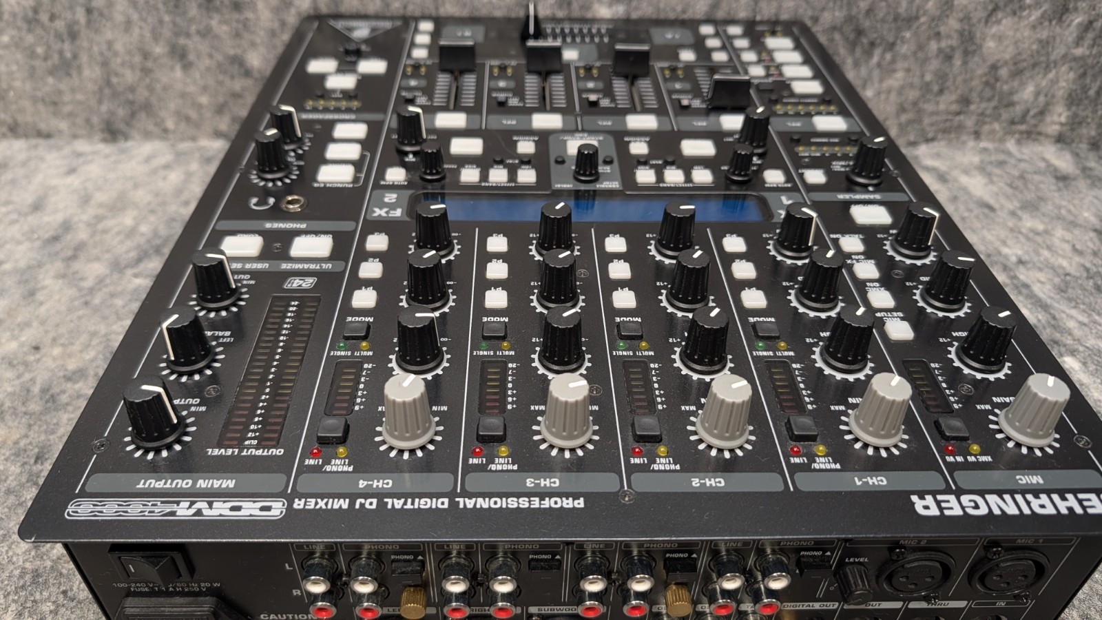 Behringer DDM4000 Digital DJ Mixer 4-Channel USB Tabletop Echo Reverb Filter