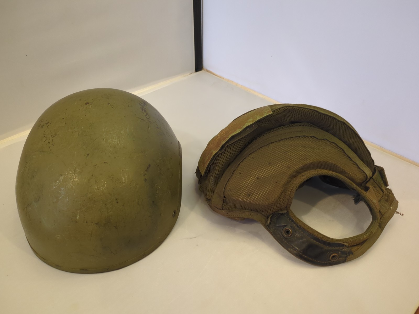US Combat Vehicle Crewman CVC Helmet DH-132 Army Military Parts + Medium