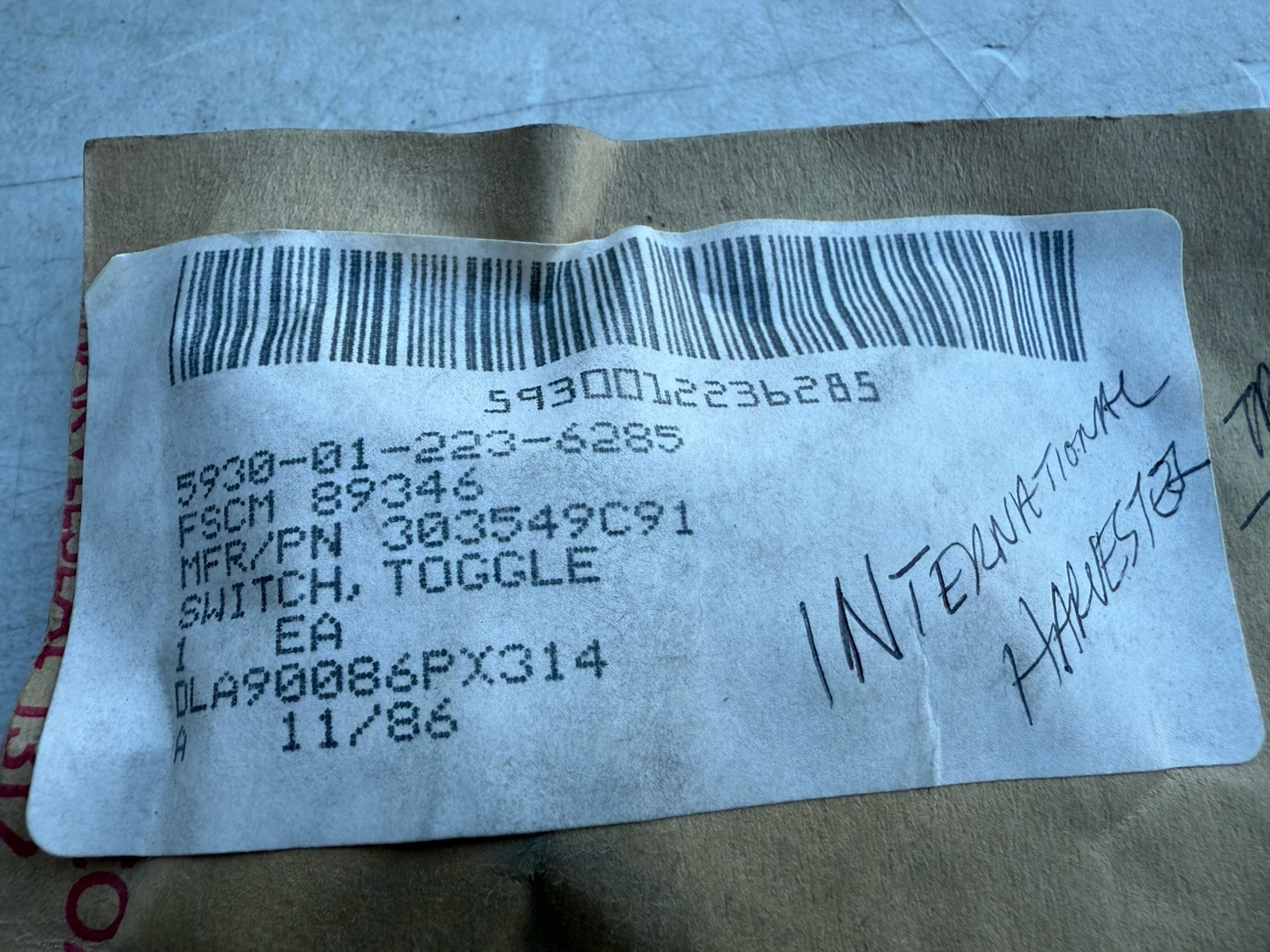 TOGGLE SWITCH INTERNATIONAL