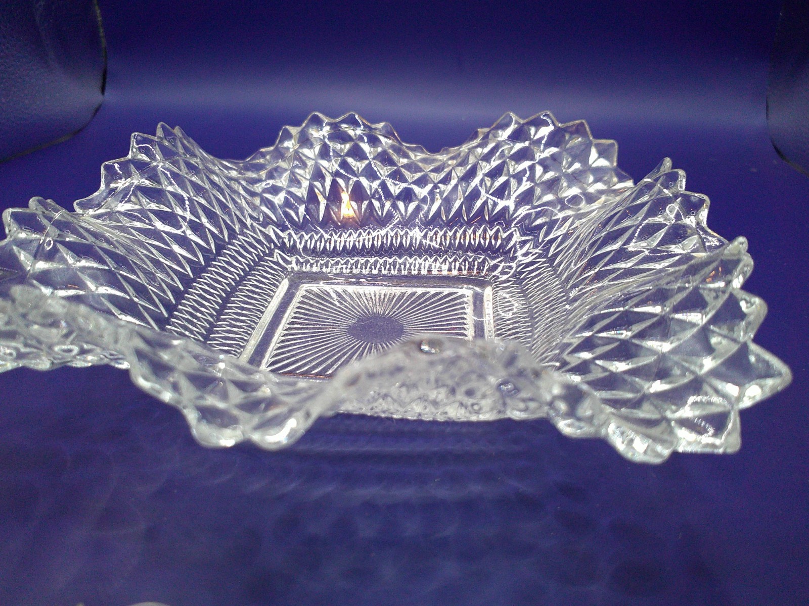 Clear Glass Diamond Cut Candy/Trinket Dish with Ruffled Edges
