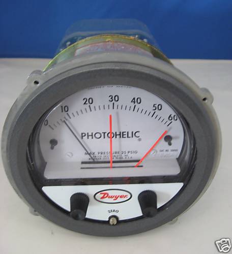Dwyer Pressure Switch Gauge 3060C C Capsu-Photohelic