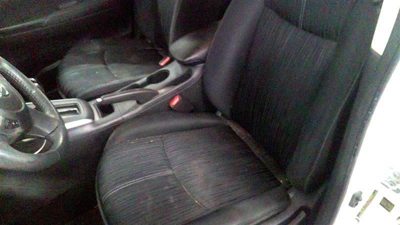 Driver Left Front Spindle/Knuckle Fits 11-25 LEAF 104450192