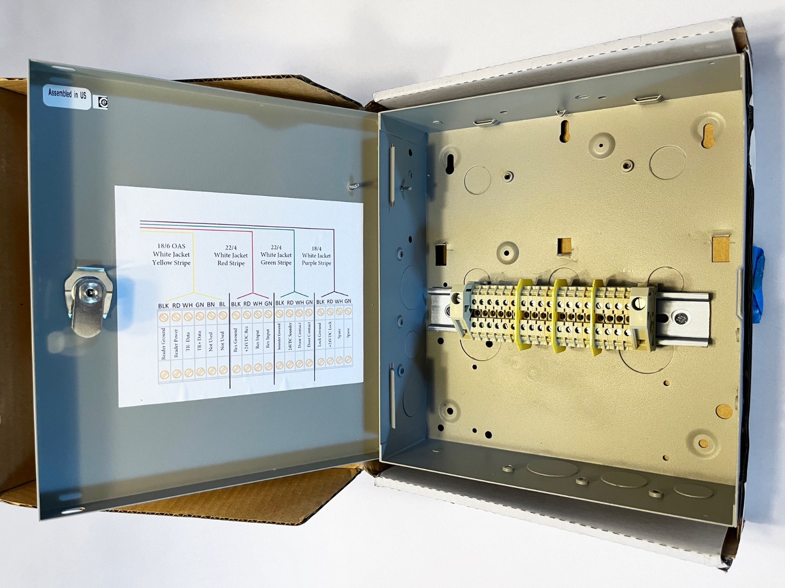UTC Access Control 521005001 Micro/Reader Junction Cabinet With Lock