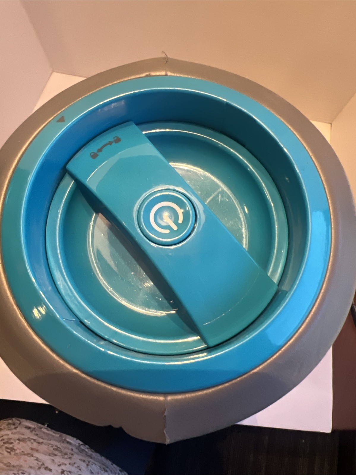 HoMedics Gladiator Vibration Foam Roller Tested. Works Great