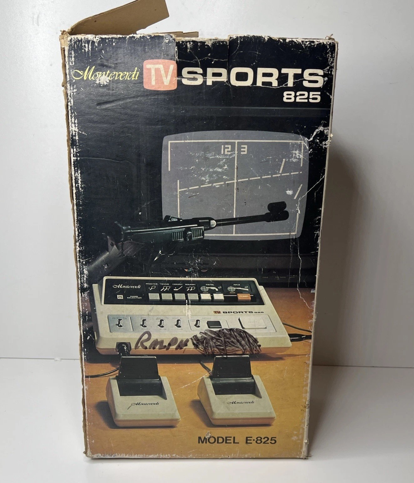 Monteverdi TV Sports E-825 TV/Video Console & Attachments Untested No Power Cord