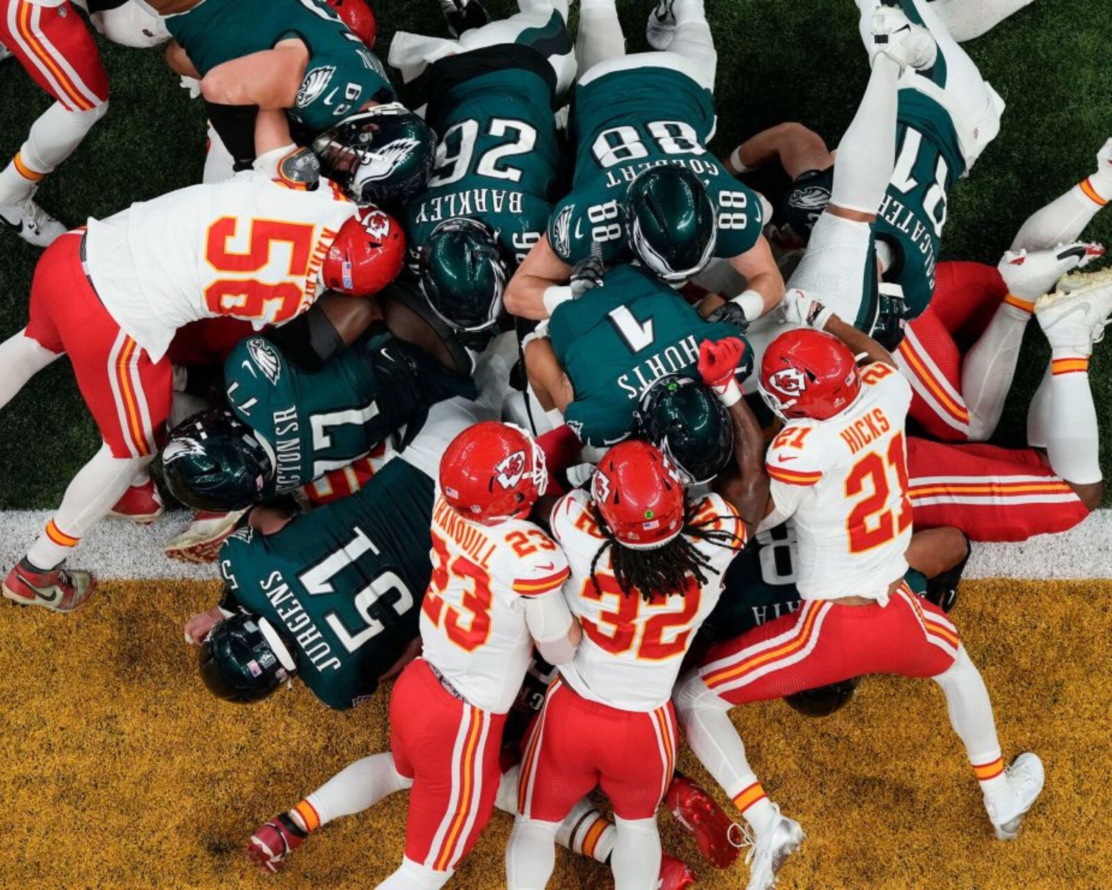 Jalen Hurts Philadelphia Eagles Unsigned 8x10 Glossy Photo Fast Shipping