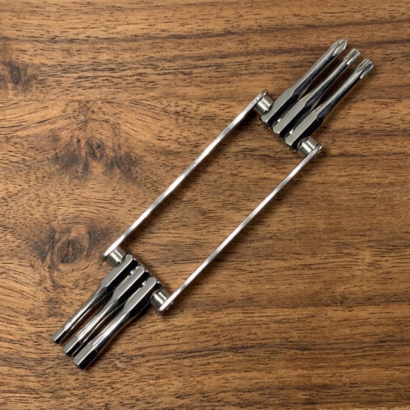 Multi-Tool with Driver Heads Foldable Pocket Tool Compact for Furniture