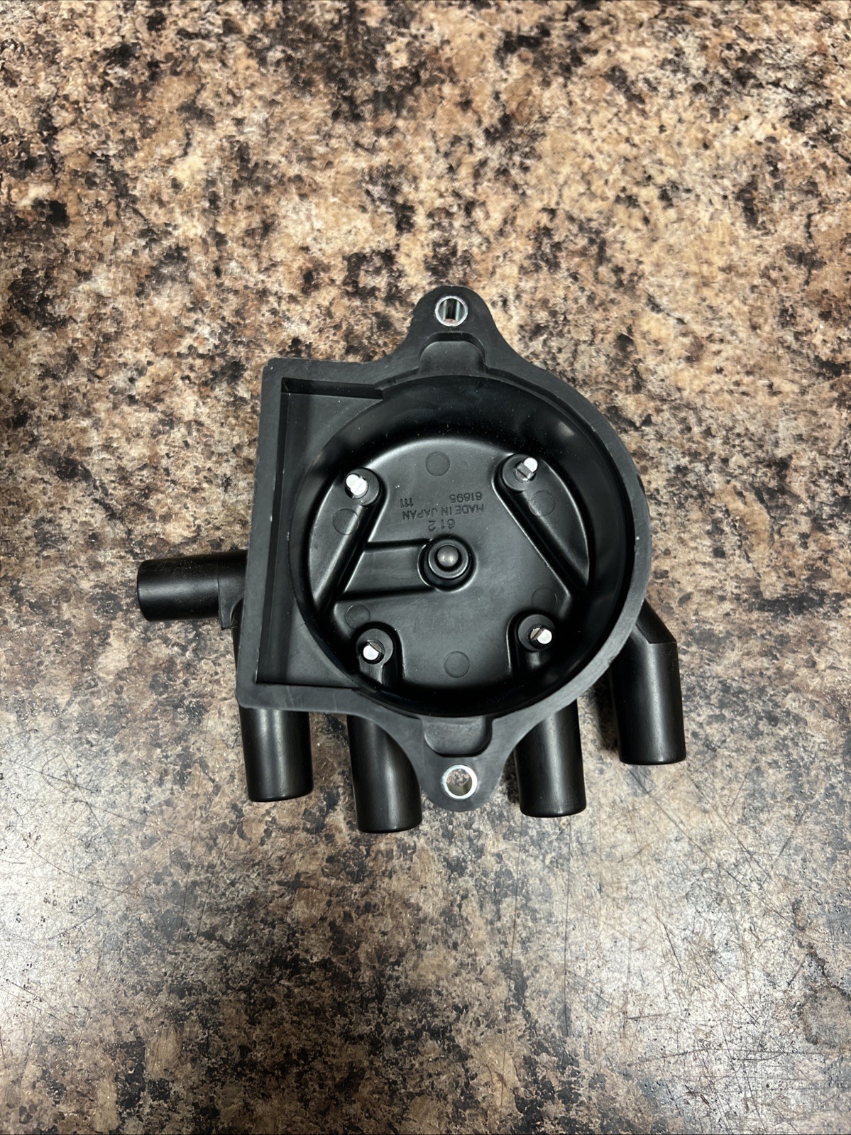Standard JH114 Distributor Cap! Free Shipping!