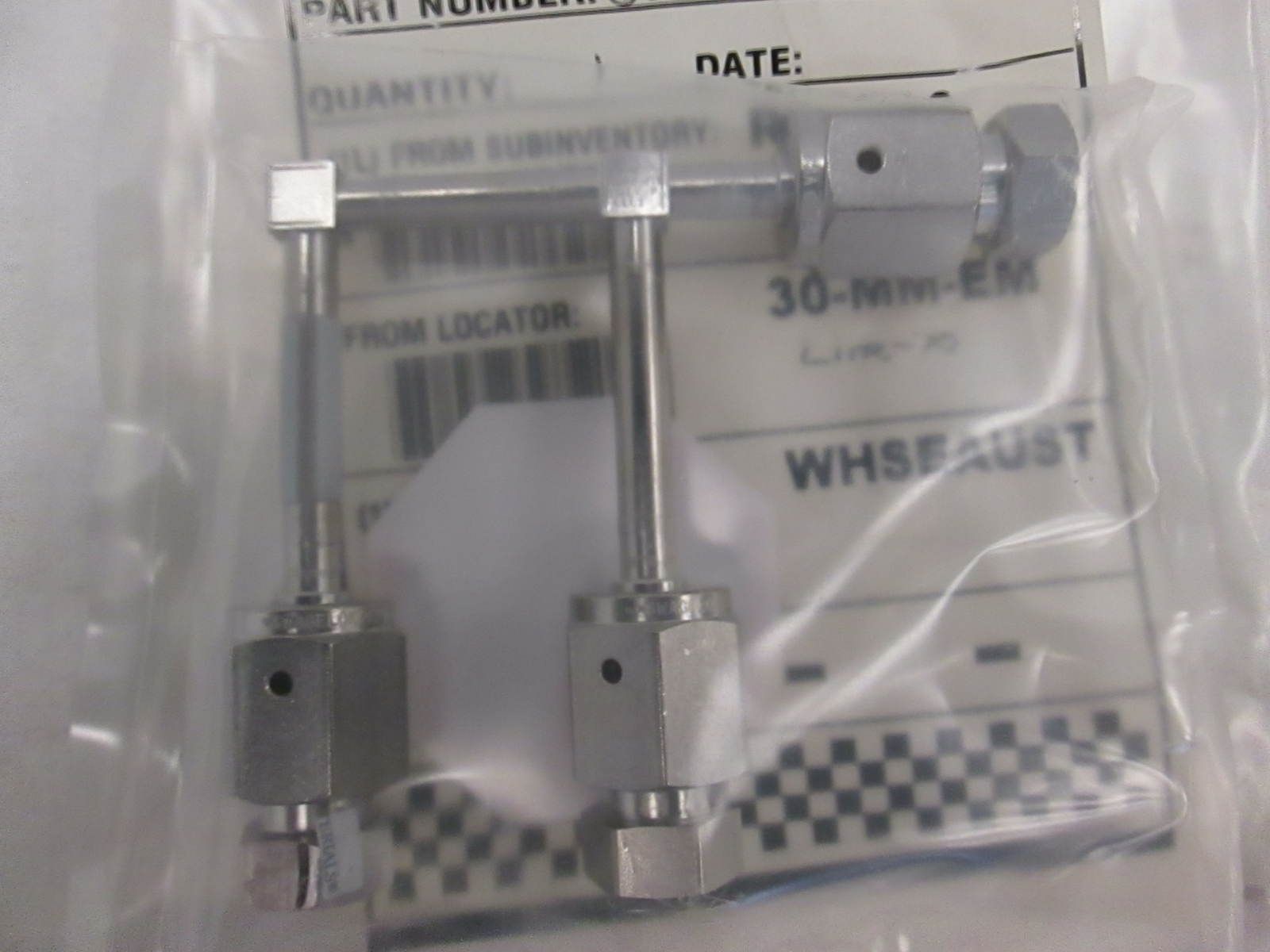 AMAT, GAS LINE, TOP VENT W/FLOW RSTR, 1/4 SUPP, 0050-76481, New