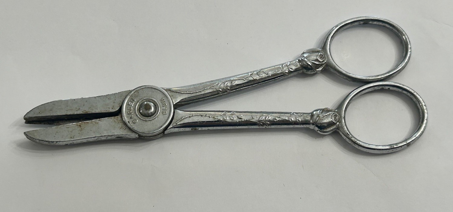 Clauss Garden Club Floral Shears Scissors Ornate Rose Handles Vintage USA Made