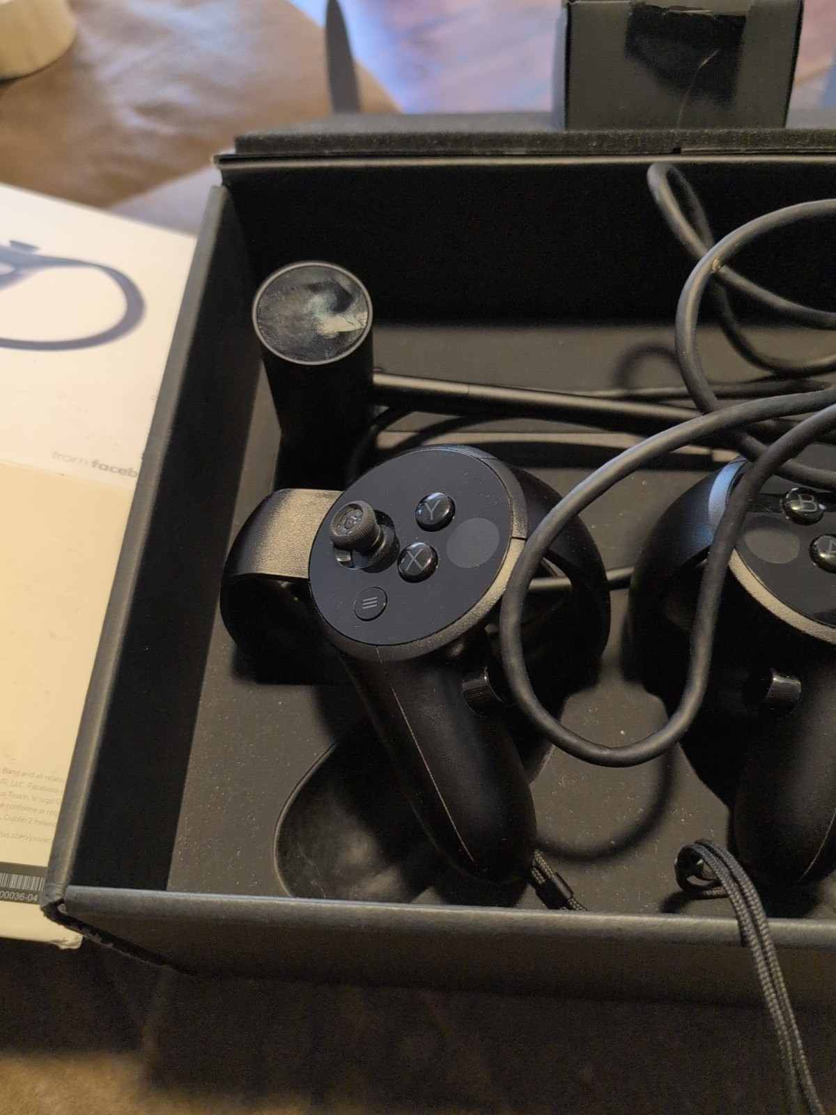 Oculus Rift CV1 Touch Controllers + Sensor In Box