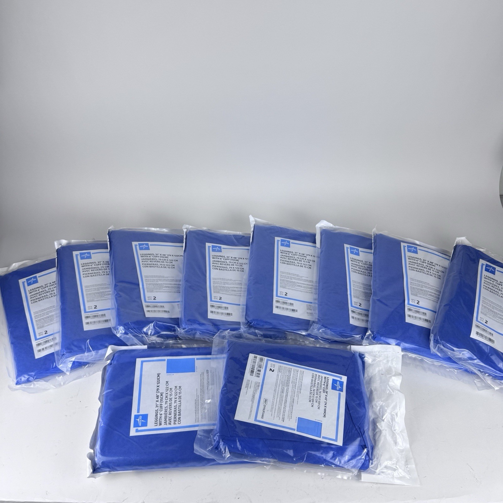 Medline Polypropylene SMS Drape Leggings 9 - 31”x48” & 1 - 29”x43”