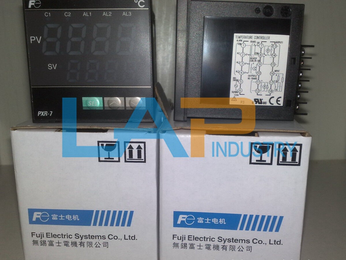 QTY:1 New Temperature Controller PXR7TCY1-FWM00-C PXR7TCY1FWM00-C
