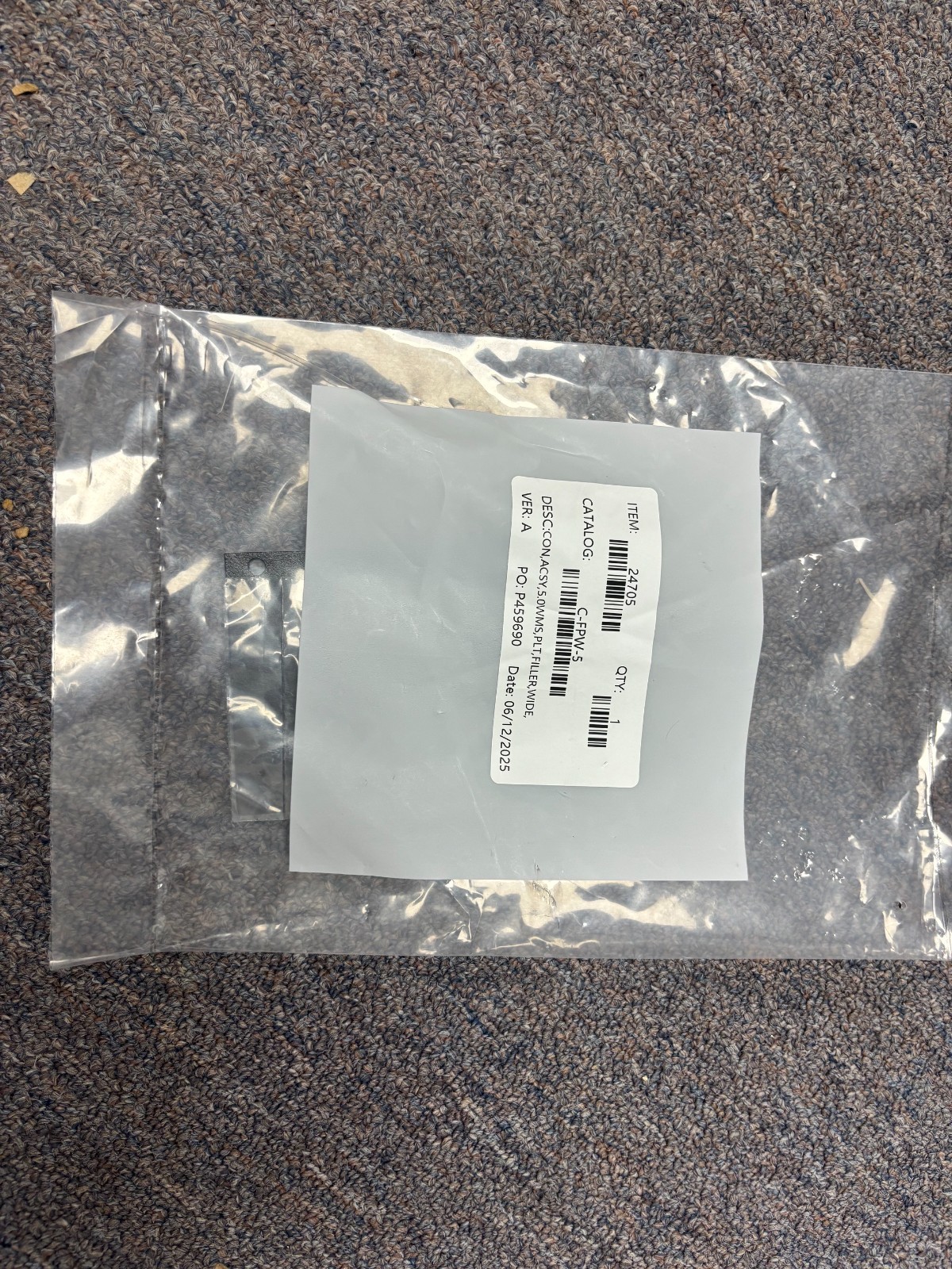 Havis Filler Plate 5" for VSW Consoles C-FPW-5