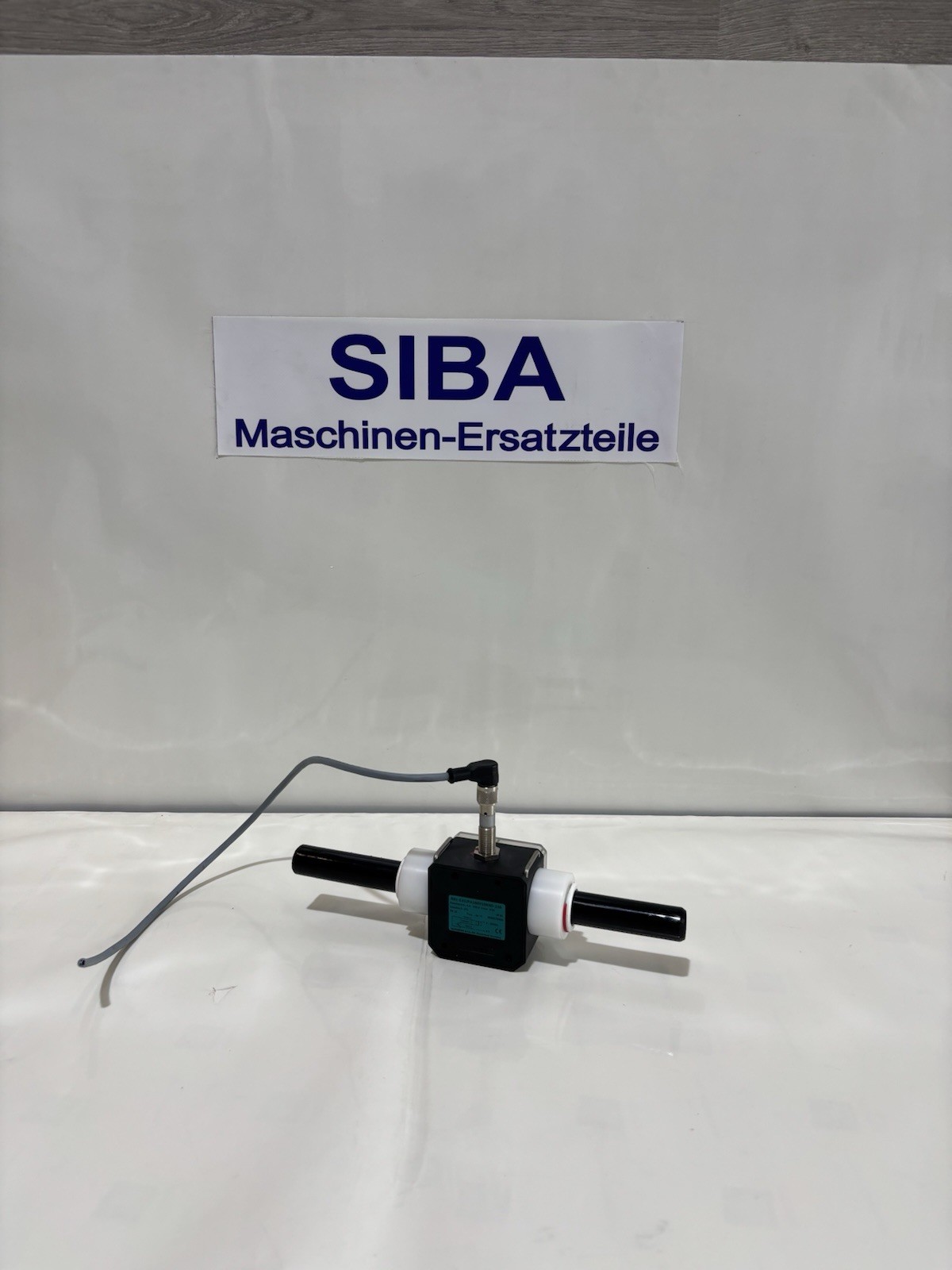 Honsberg RRI-025JPA160V10KNS-238 Flow Transducer PN16