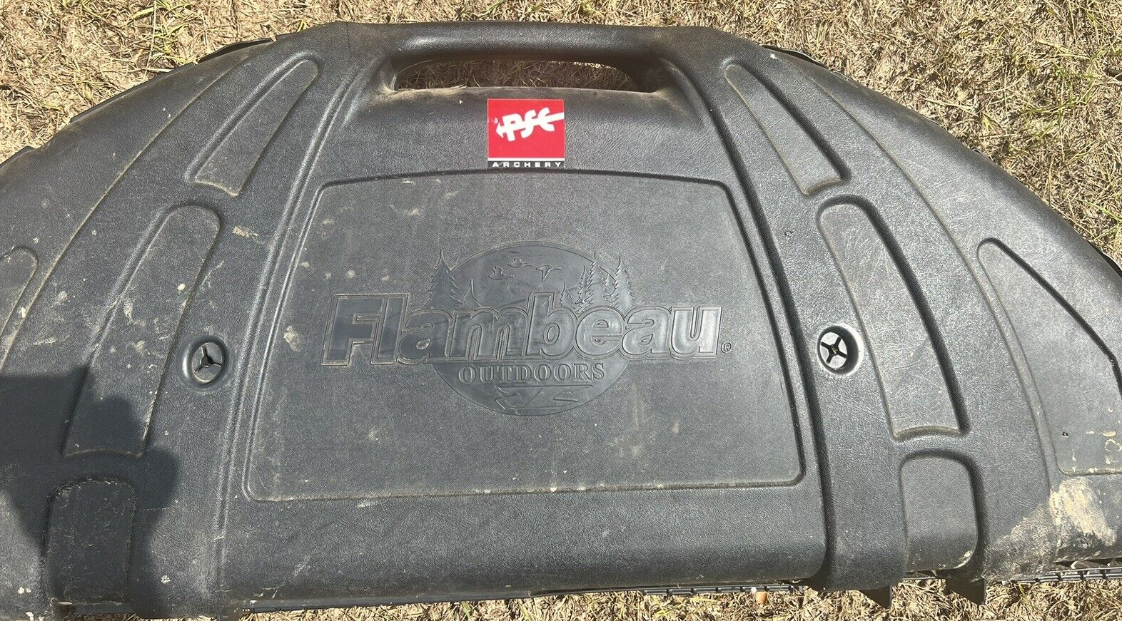 Used PSE compound bow right hand with case & more
