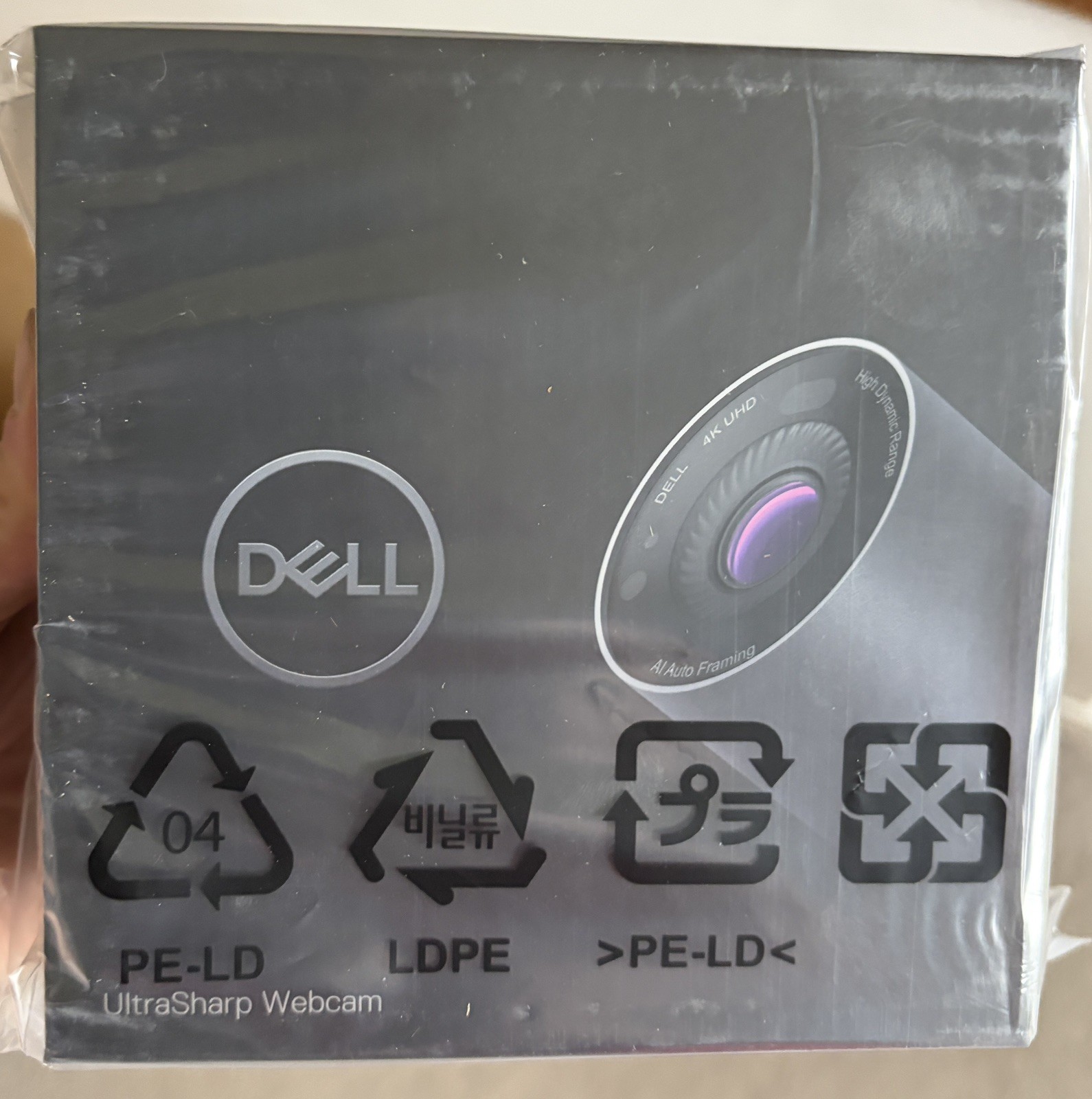 Dell UltraSharp 4K HDR Webcam - Black