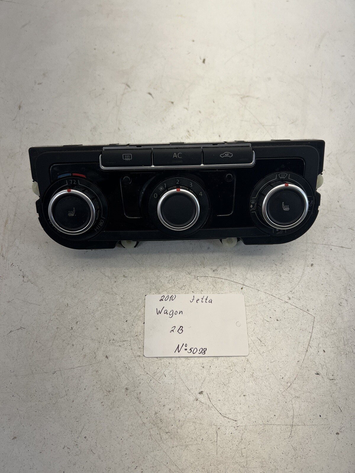 2010-2014 Volkswagen Jetta Sportwagen Climate Control Control Module OEM.