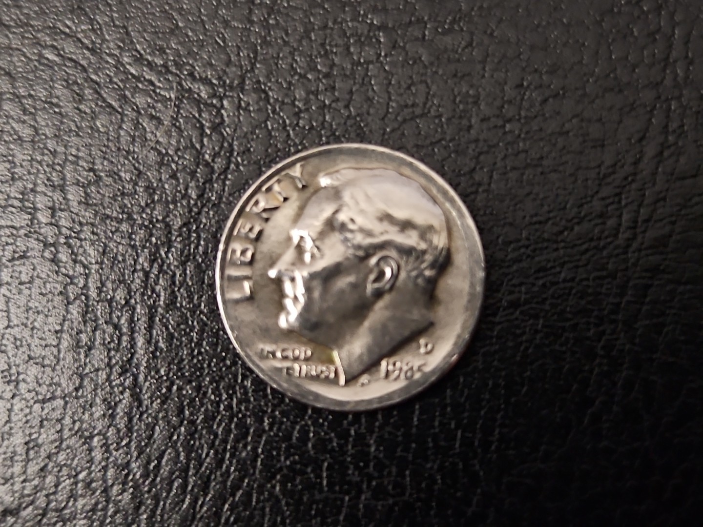 Rare Error 1985 D Roosevelt Silver Dime Coin