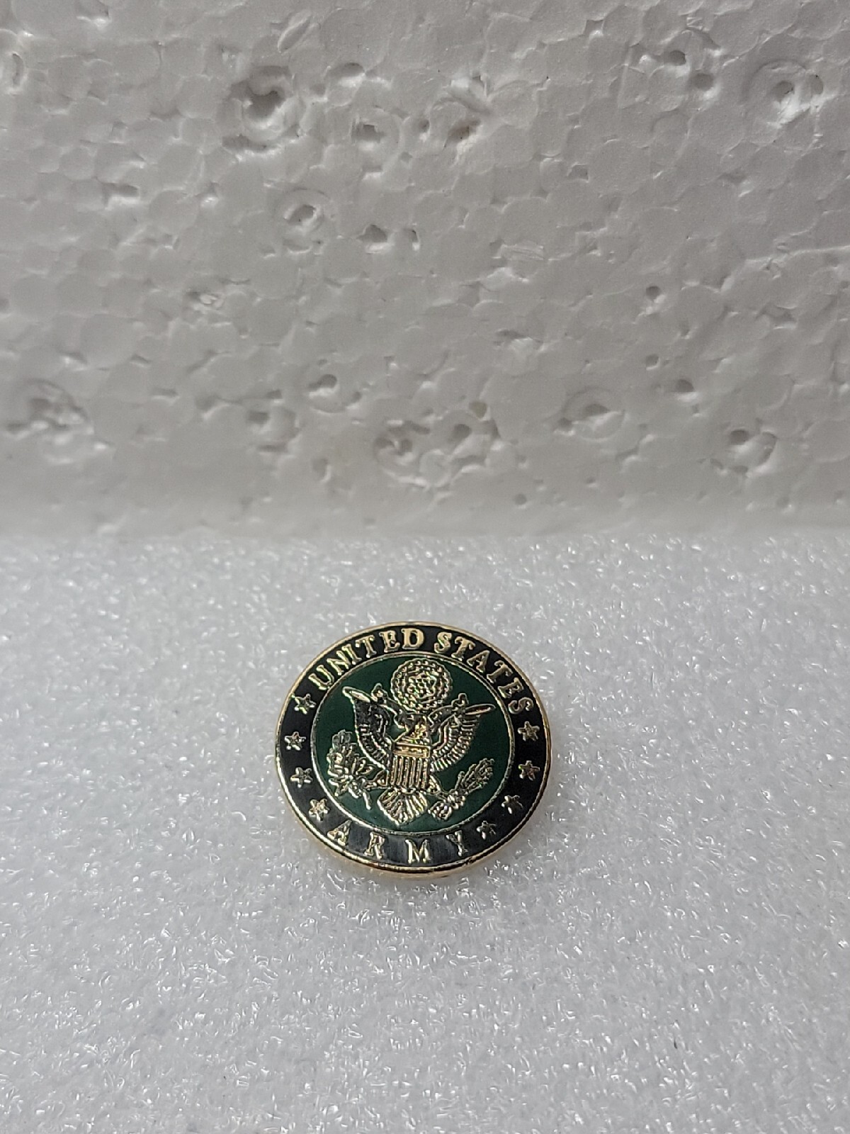 United States Army Hat Lapel Pin Enamel Single Post Clutch Back DUI P14767