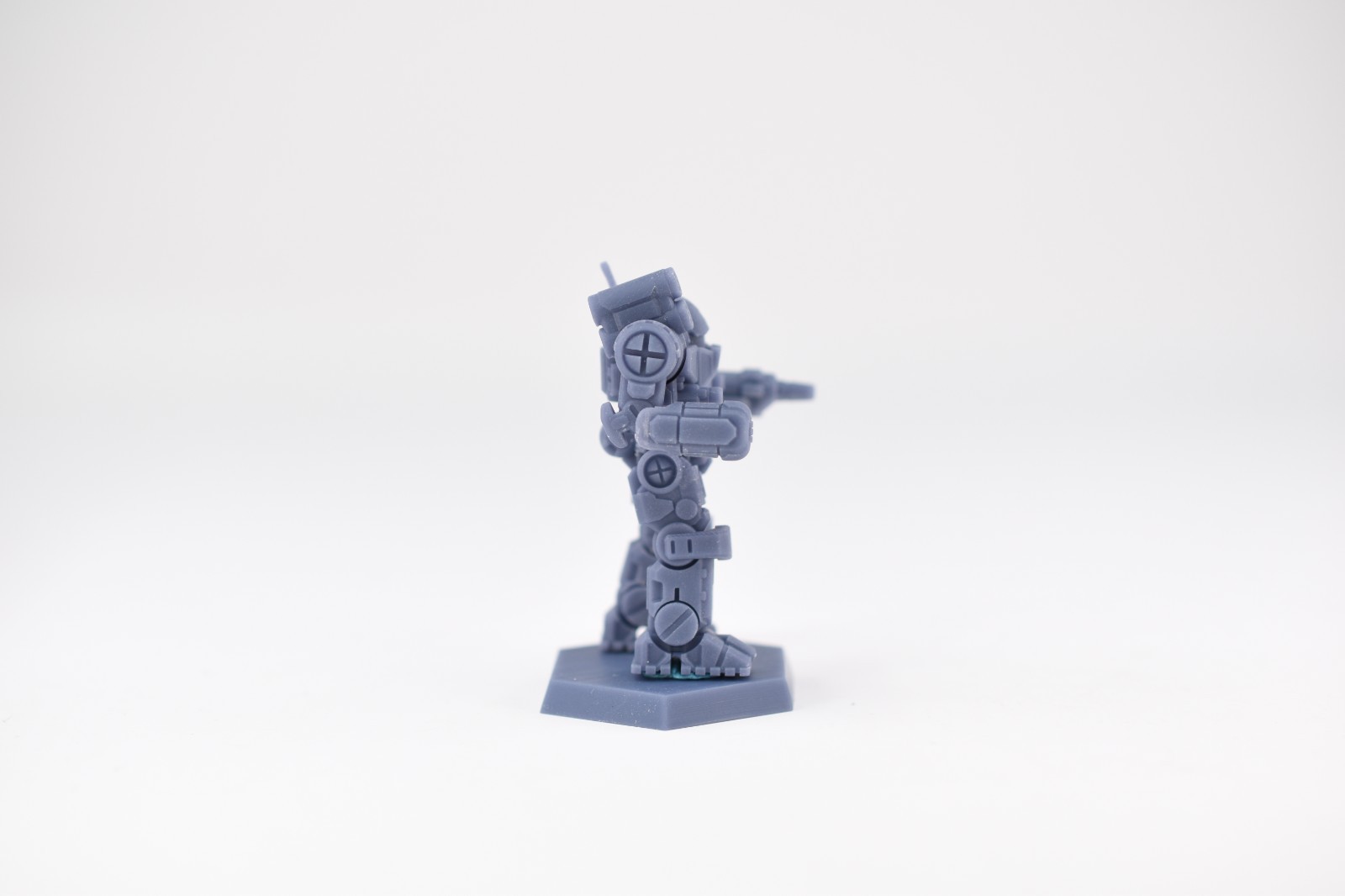 Linehodor mecha (1 model) by Sir Mortimer Bombito. 6mm, 1/285 scale print