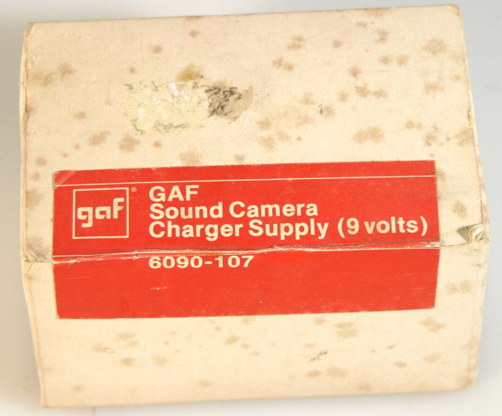 GAF SOUND CAMERA CHARGER SUPPLY 9 VOLTS NEW IN BOX