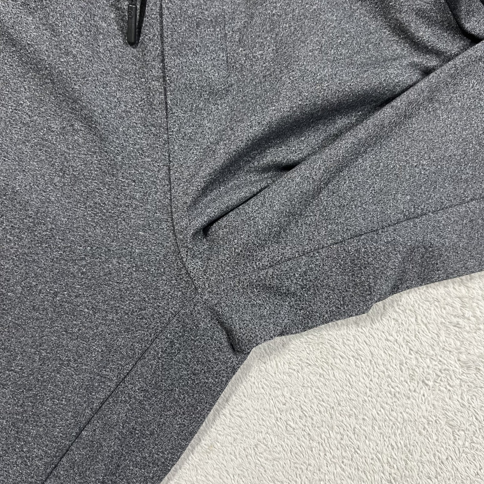 Lululemon Jogger Pants Mens Small Gray Sweats Athletic Performance Stretch