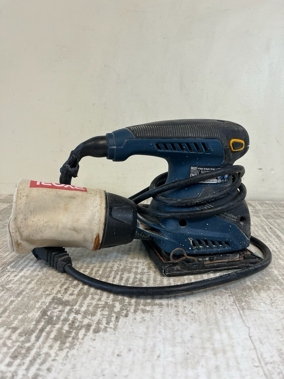 Ryobi S652D 2 Amp Corded 1/4 Sheet Palm Finishing Sander - Tested & Working