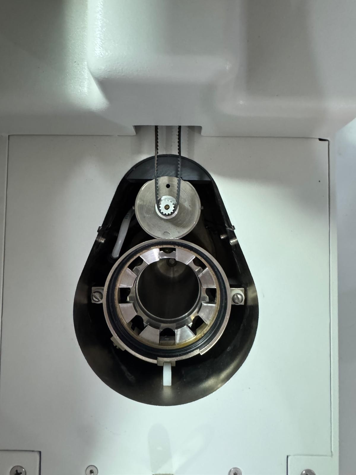 Parr 6400 Automatic Calorimeter 240V Powers On Touchscreen Works Firmware Error
