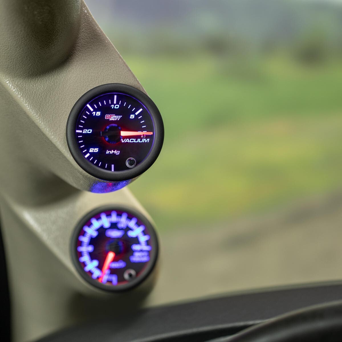 52mm GLOWSHIFT BLACK 7 COLOR LED VACUUM GAUGE METER