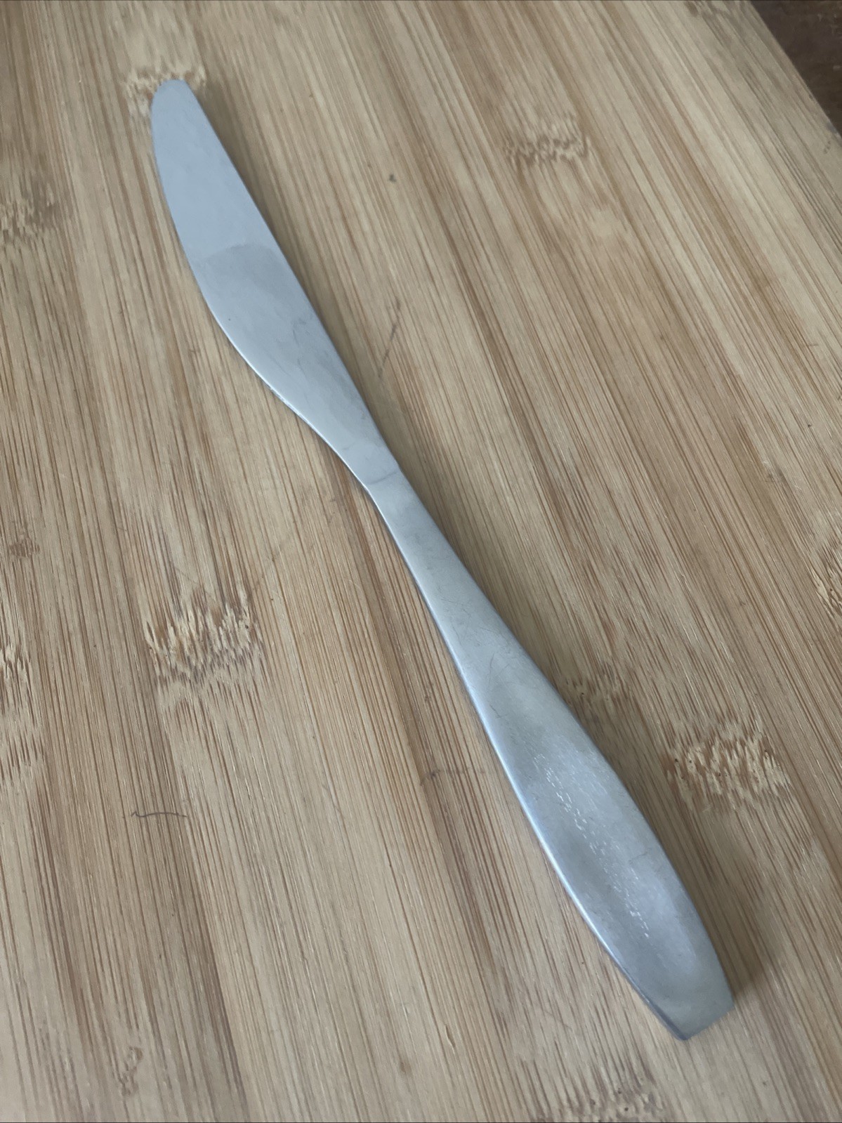 Cambridge RARITAN SATIN Concave Tapered Handle Stainless DINNER KNIFE 9”