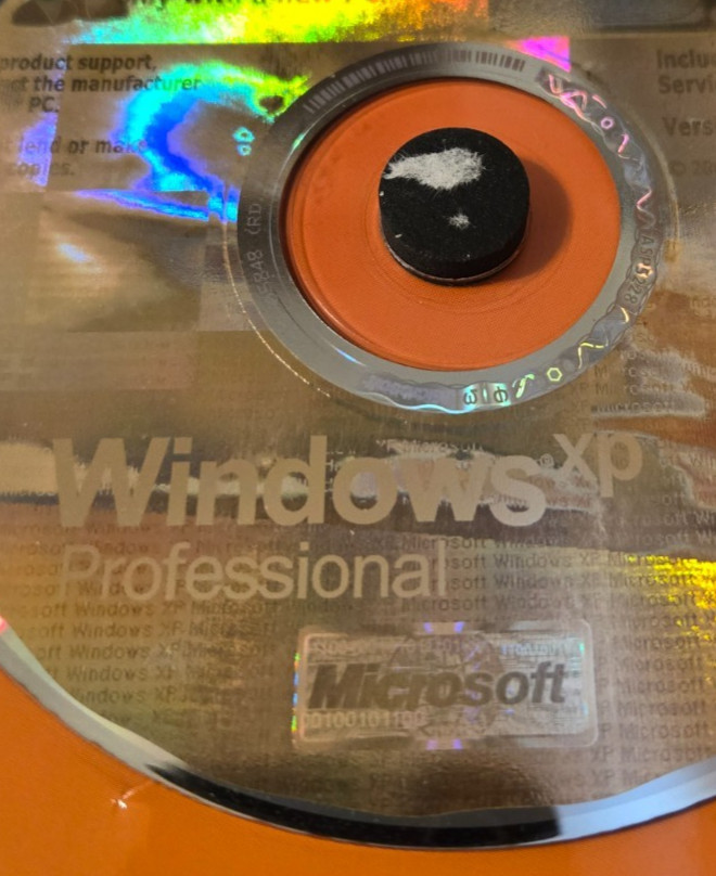 Microsoft Windows XP Professional CD-ROM 2002 Disc & Product Key NO PAPERWORK