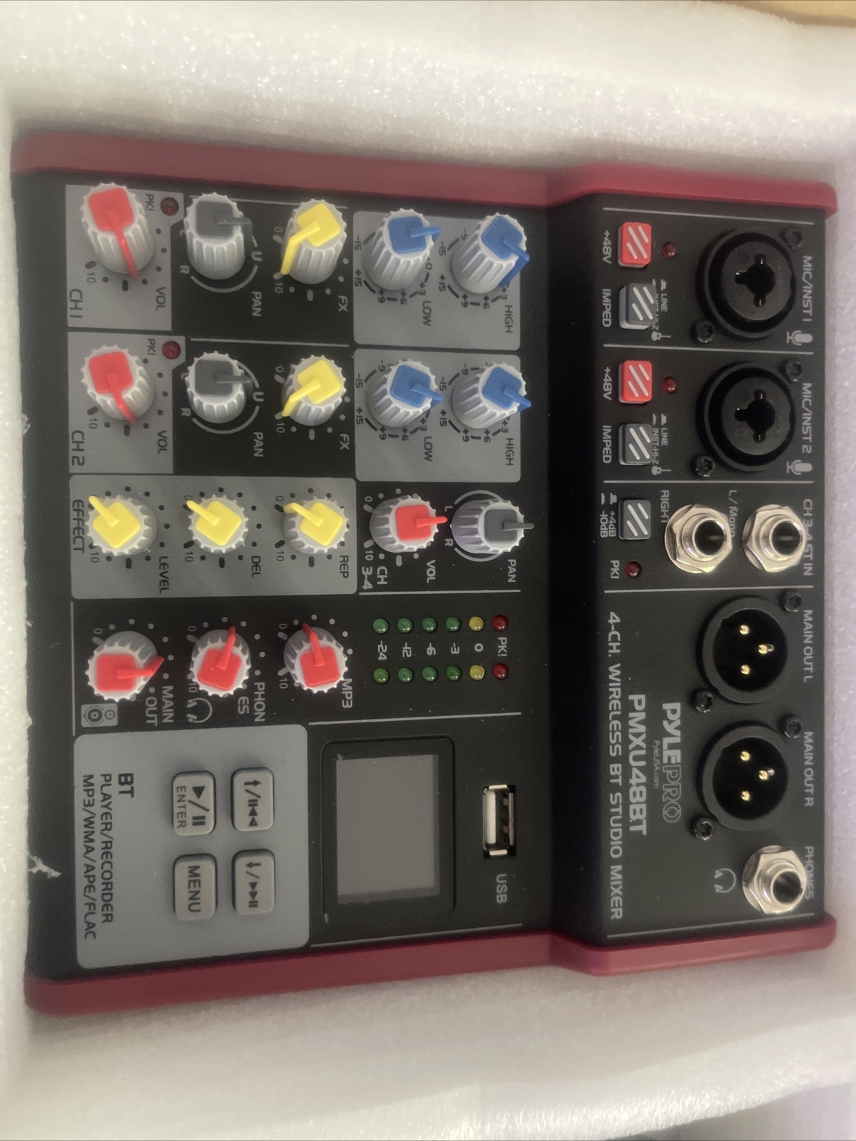PYLEPRO 4 Ch. Wireless Bluetooth DJ Pro Audio BT Studio Mixer PMXU48BT.5