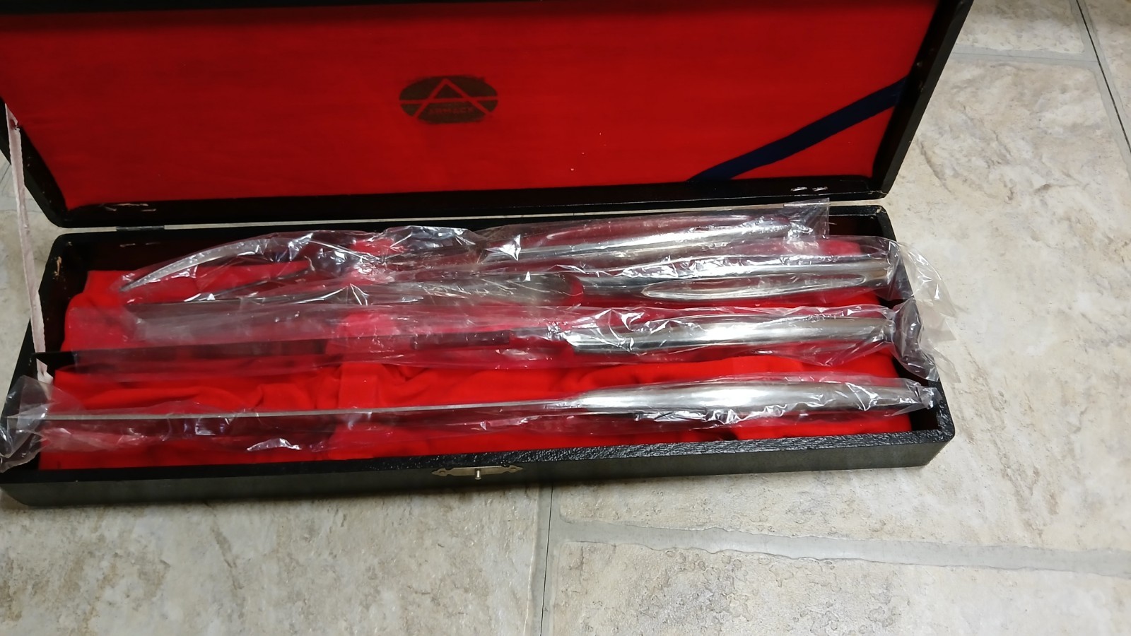 Armack Stainless Steel Solid Carving Set Japan Three Knives & Fork in Case