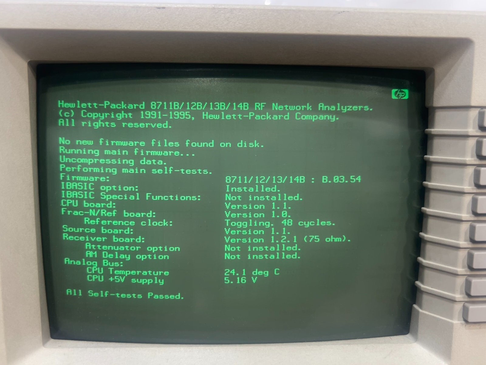 Hewlett Packard 8713B 300kHz - 3000Mhz RF Network Analyzer