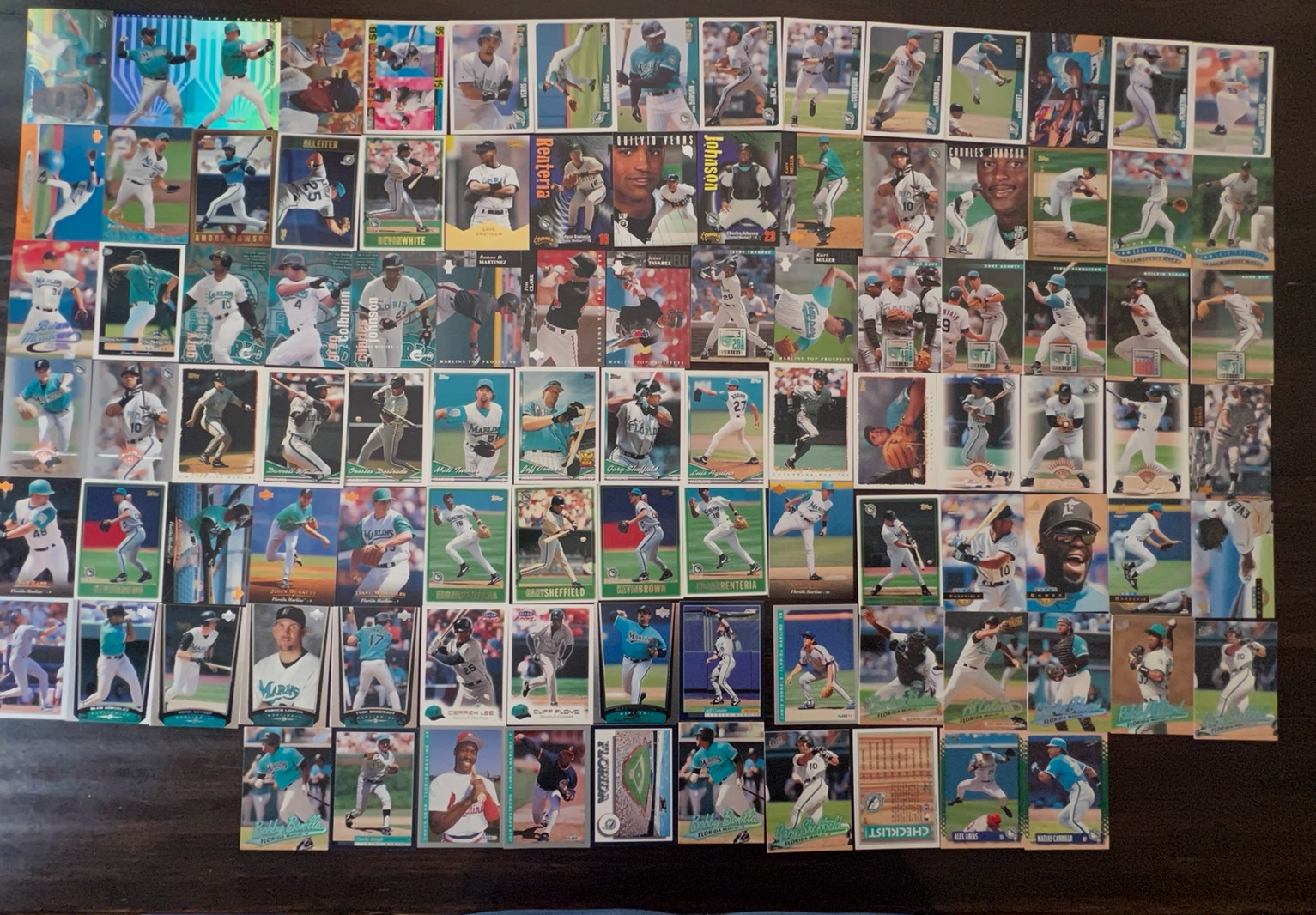 Florida/Miami Marlins Lot of 100 Cards Near Mint/Mint Lot #18 Through the Years